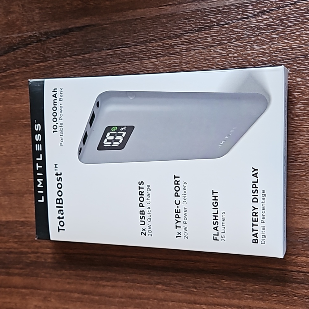 Totalboost portable power bank